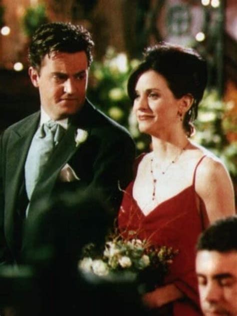 6 Things Chandler Bing and Monica Geller Taught Us About Love