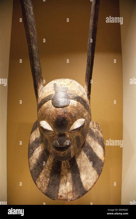 Anthropomorphic mask from Nigeria, musée du quai Branly, Paris, France ...