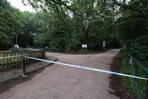 Breaking news: Thames Valley Police at the scene of an incident at ...