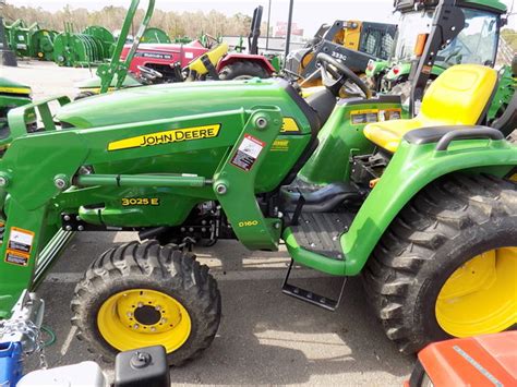 2017 John Deere 3025E - Compact Utility Tractors - John Deere MachineFinder