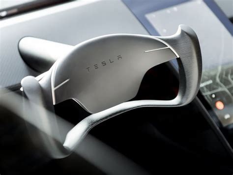 First Look at the 2020 Tesla Roadster’s Butterfly Steering Wheel In ...