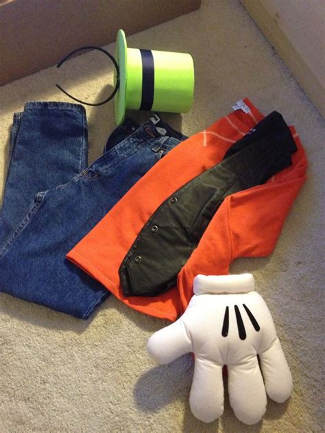 Goofy Costumes (for Men, Women, Kids) | PartiesCostume.com