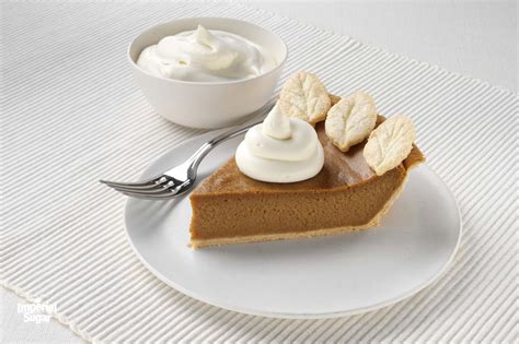 Sweet Potato Pie | Imperial Sugar