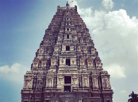 Virupaksha Temple: One Of The Oldest Functioning Temples – Clio's ...