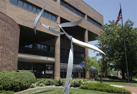 Lawrence City Commission to bring back ‘shot clock’ for public comment ...