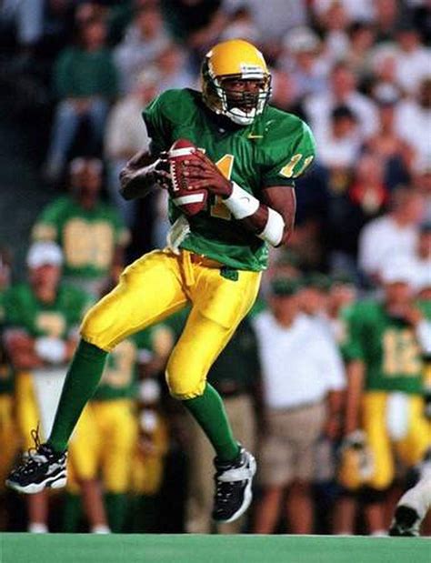 Former Oregon Ducks quarterback Akili Smith tries to break into college ...