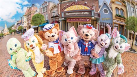 Hong Kong Disneyland: the ultimate guide to making magical memories ...