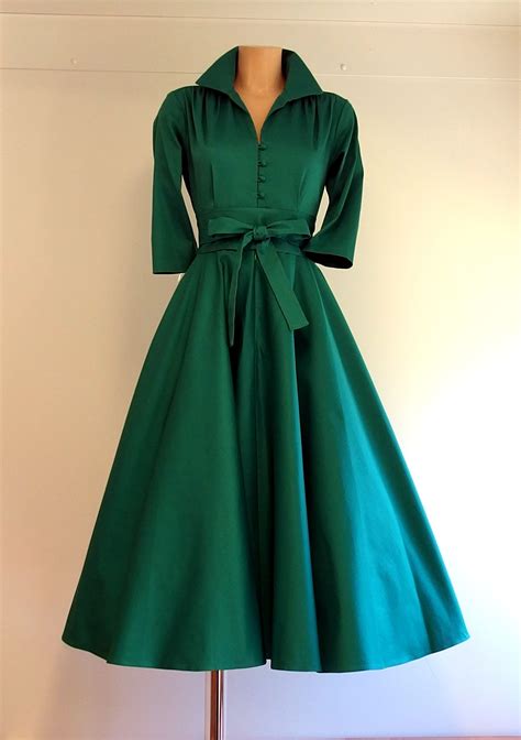 Classic Kelly Dress (3/4 sleeve) in plain emerald green :: Suzy ...