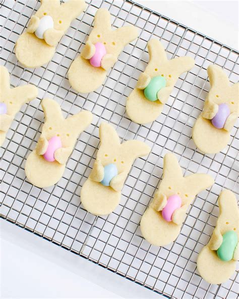 Easter Bunny Cookies - Fun Loving Families