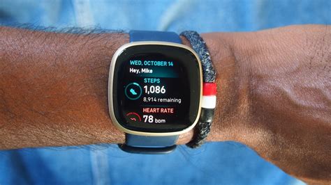 Fitbit Versa 3 review: A potent mix of great battery and top features ...