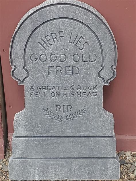 there is a grave with the words here lies good old fried on it and an ...