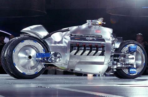 Dodge Tomahawk V10 Superbike (Photo Gallery) – InspirationSeek.com