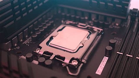 Intel Core i7-13700K review: The best CPU for PC gaming | Windows Central