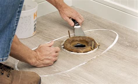 Removing Toilet To Lay Flooring | Viewfloor.co