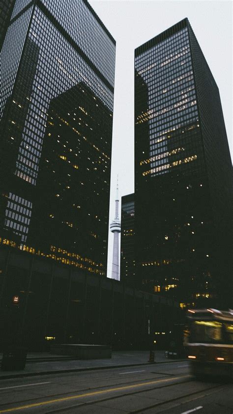 Pin by Iyan Sofyan on City & Buildings | City lights wallpaper ...