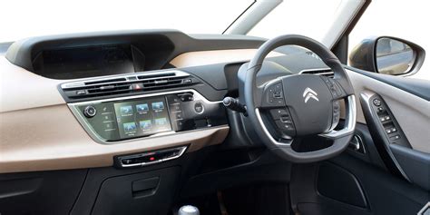 Citroen Grand C4 SpaceTourer Interior & Infotainment | carwow