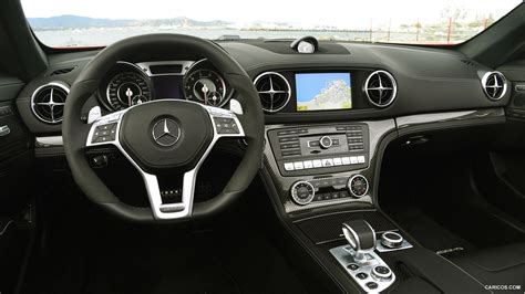 2013 Mercedes-Benz SL63 AMG - Interior | Caricos