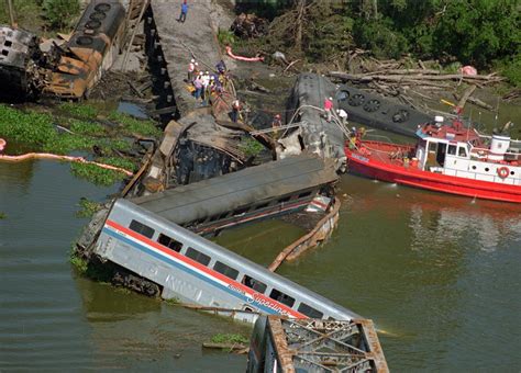 Train Crash Series #64: The 1993 Big Bayou Canot (USA) Bridge ...