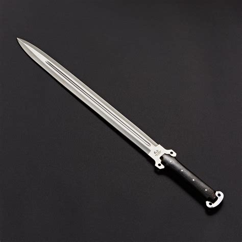 D2 Tatsuo Double Edged Combat Fighter Sword - Urban Vendetta - Touch of ...