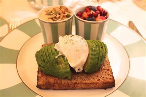 Claridges Healthy Breakfast | Natalie Glaze - A UK Lifestyle & Travel Blog