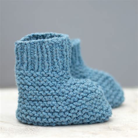 Easy Stay On Baby Booties Knitting Pattern | Gina Michele | Bloglovin’