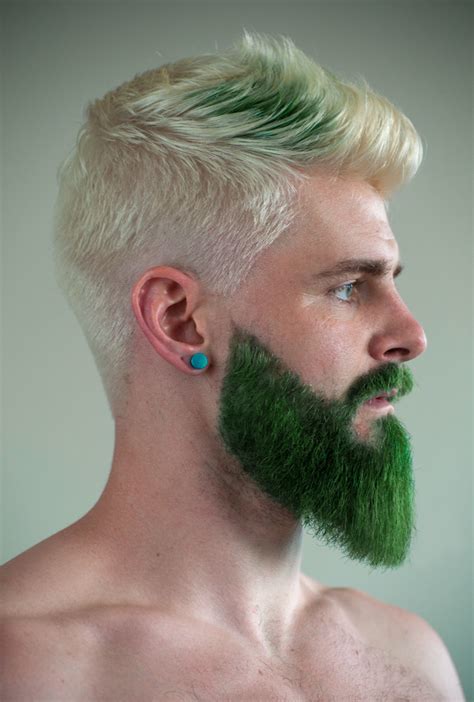 Antenados na Moda - Blog de Moda Masculina: Barba colorida e Cabelo ...