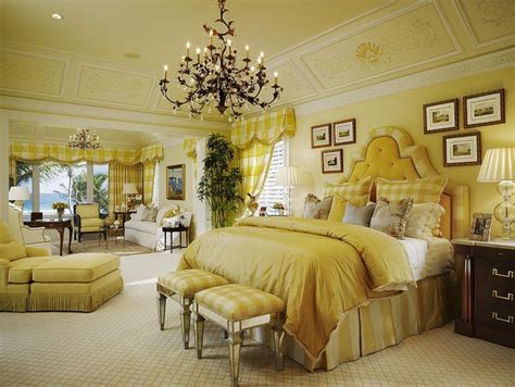 10 Beautiful Master Bedrooms with Yellow Walls