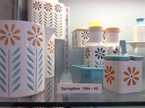 Hornsea Springtime design 1960s - Hornsea Museum | Spring time ...