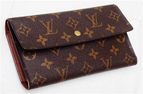 Louis Vuitton Fold Out Wallets For Women's | Natural Resource Department