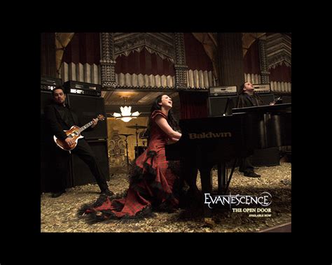 Evanescence - Amy Lee Photo (33727463) - Fanpop