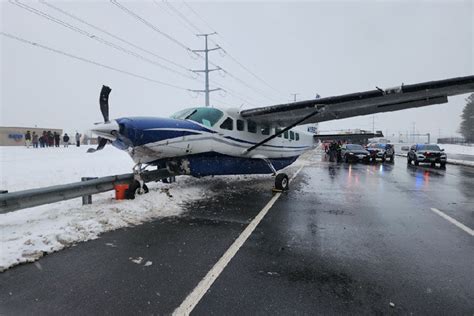 Small Plane Makes Emergency Landing on Loudoun Co. Parkway Near Dulles ...