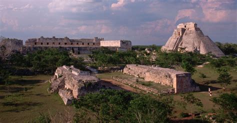 uxmal-mayan-ruins-in-mexico-2 - Mesoamerican Pyramids Pictures ...