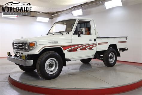 1990 Toyota FJ75 Land Cruiser Pickup | Worldwide Vintage Autos