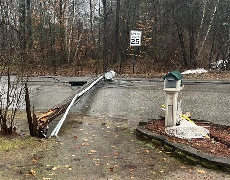 Since we're talking about storm damage... : r/Maine