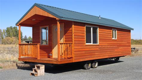 Alaskan — Rich's Portable Cabins