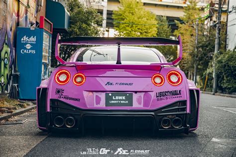 Liberty Walk LB-Silhouette WORKS GT NISSAN 35GT-RR in pink color spec ...