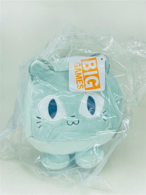 Pet Simulator X - Huge Cat Plush (Includes Exclusive Redeemable Code ...