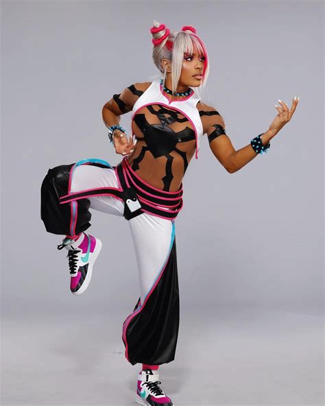 A closer look at Zelina Vega as Juri Han from Street Fighter 6 from ...