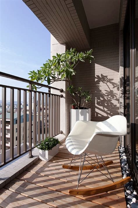 45 Stunning Balcony Decor Designs And Ideas To Try - Instaloverz