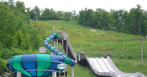 The Smale Revue: A day at Mont Cascades Waterpark