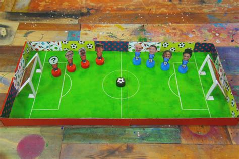 Make a flick football game | LearnEnglish Kids | British Council