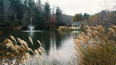 Visit Blowing Rock: 2024 Travel Guide for Blowing Rock, North Carolina ...