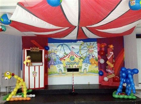 everywhere fun fair decorations - Google Search | Fun fair, Diy ...