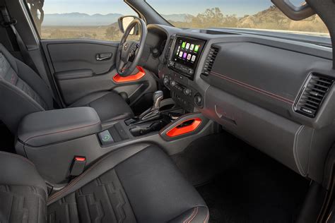 Nissan Frontier Pro 4x 2024 Interior - Henka Kyrstin