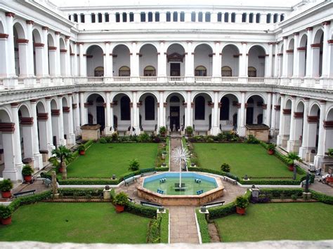 Indian Museum, Kolkata - Timings, Entry Fee, History & Artifacts