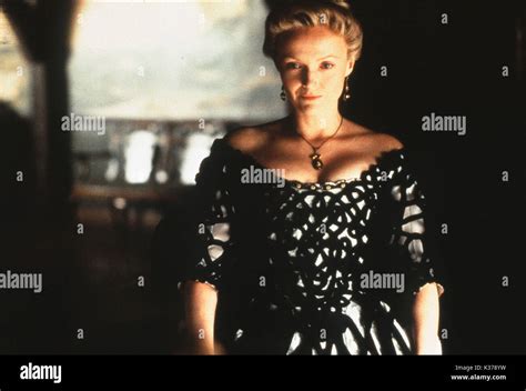 SLEEPY HOLLOW MIRANDA RICHARDSON AS LADY MARY VAN TASSEL Date Stock ...