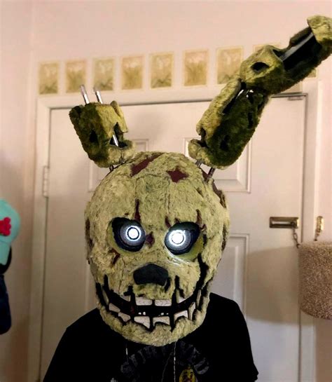 erreichen Verbannung Verallgemeinern springtrap mask Sucht Abendessen ...