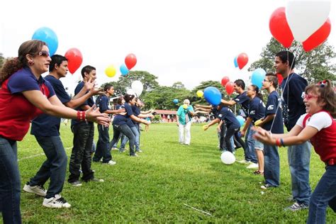 Water Balloon Toss | Party games, Garden party games, Birthday party games