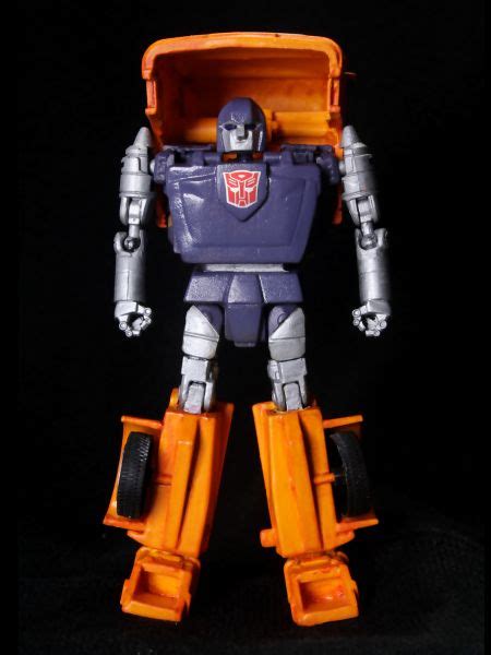 Huffer (G1) (Transformers) Custom Action Figure