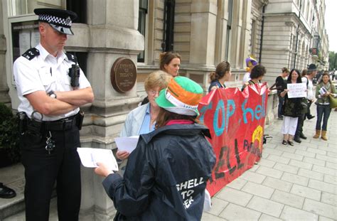 Pix of Rossport Solidarity Action in London, UK, Mon 15 Sep 08 - UK ...